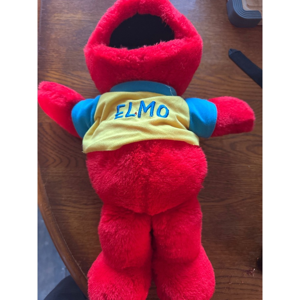 Sesame Street Toss and Tickle Me Elmo Plush Toy Red Medium Vintage 33070